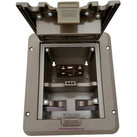 deck electrical box|outdoor outlet with indepened box.